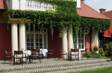 HOTEL *** ZACISZE POZNAŃ